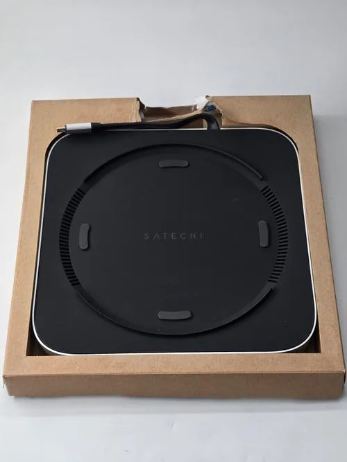 Docking station Satechi Aluminum TYPE-C pentru Mac Mini — recenzie, specificații și verdict
