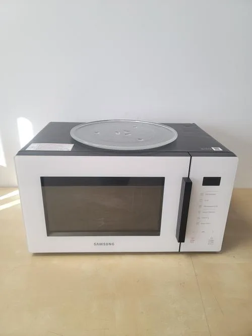 Cuptor cu microunde Samsung MG23T5018CW — Recenzie completă și verdict asupra performanței